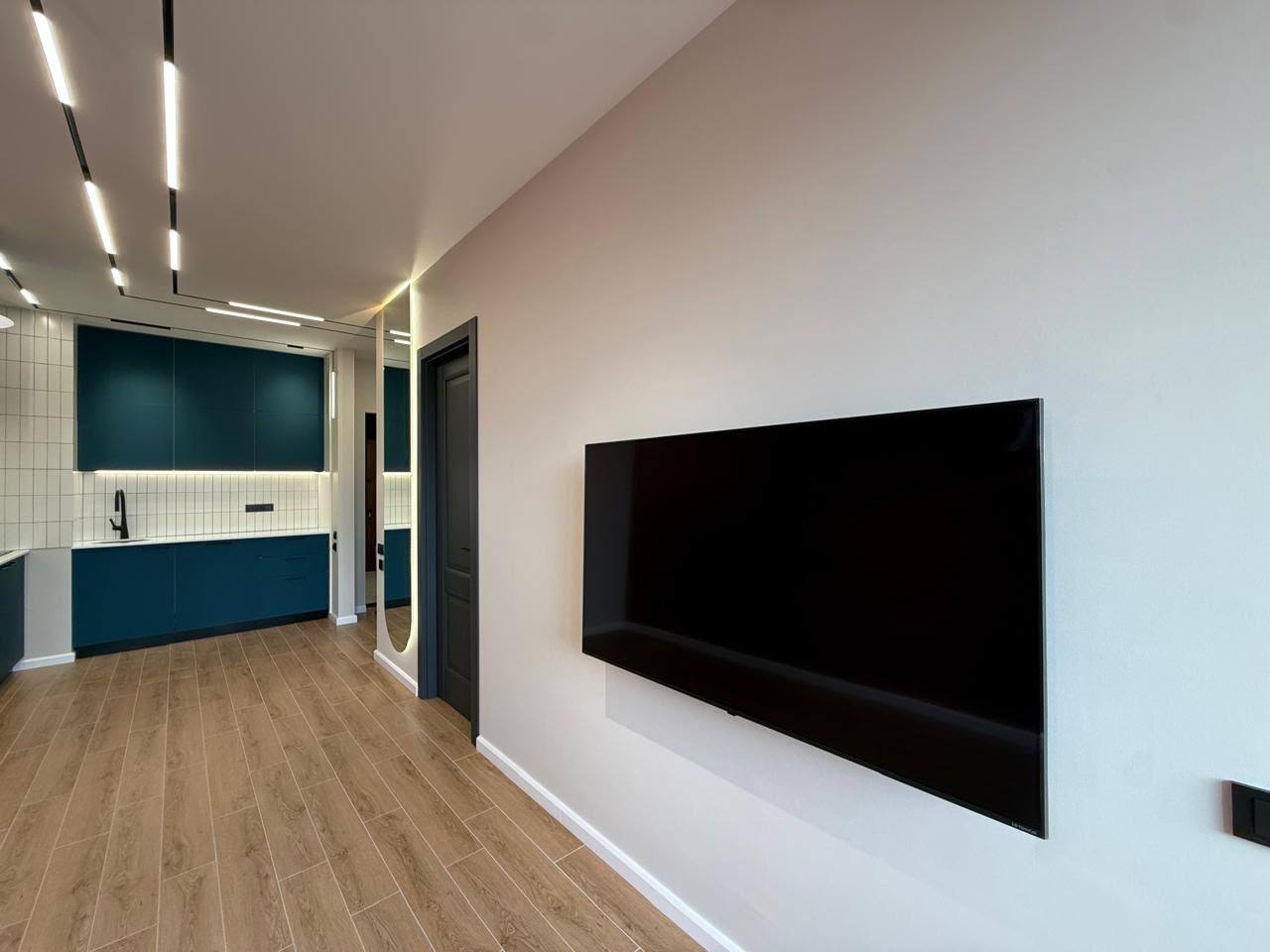 Designerskie mieszkanie typu 1+1 w kompleksie Arena Residence — Zdjęcie 4