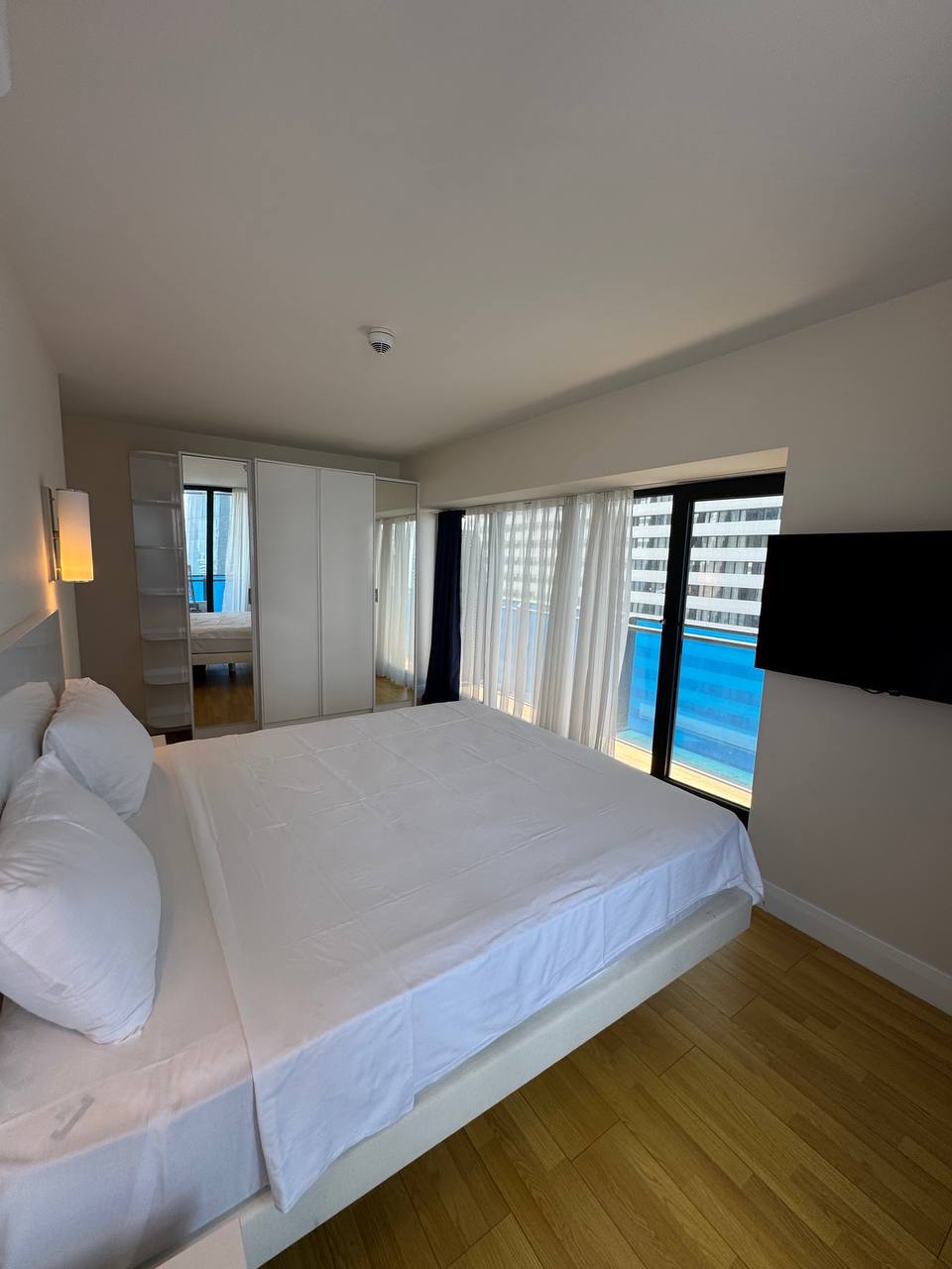 1+1 apartment in Orbi City D1 with panoramic views — Photo 5