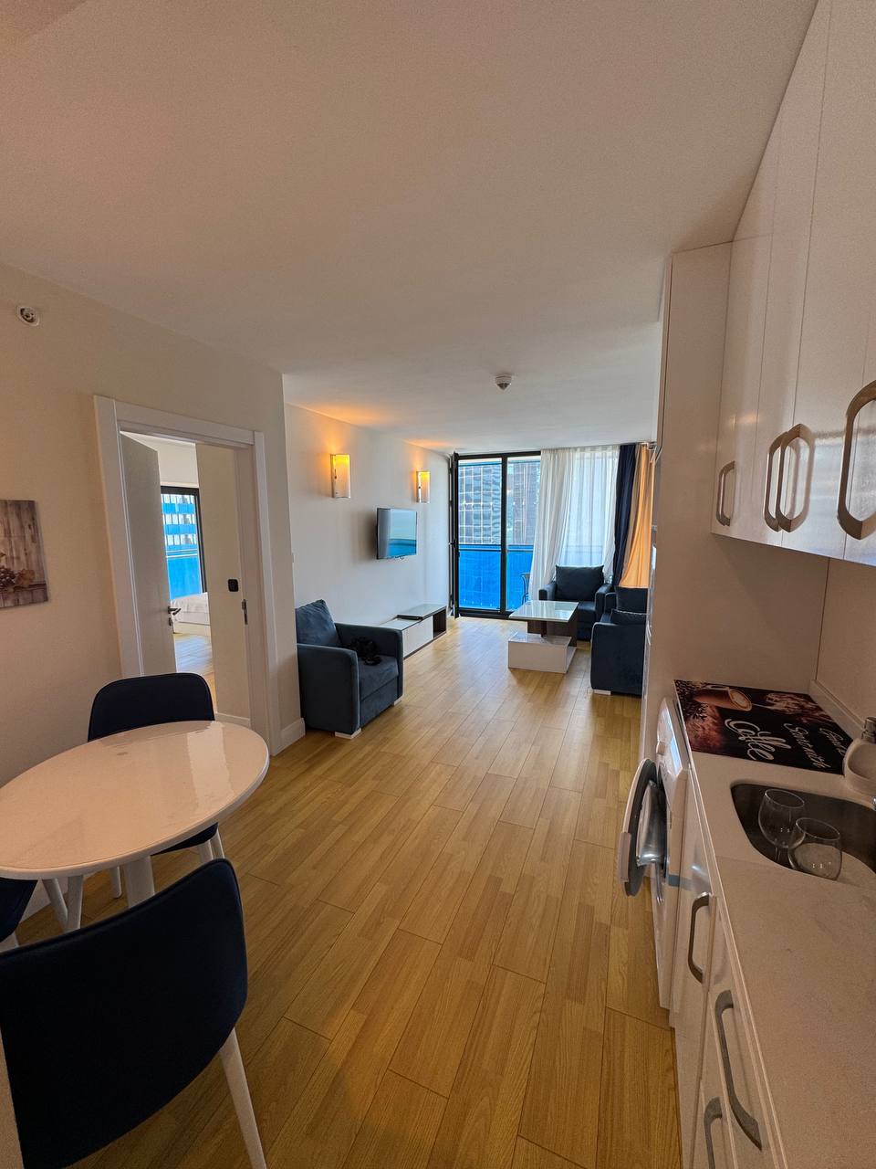 1+1 apartment in Orbi City D1 with panoramic views — Photo 2