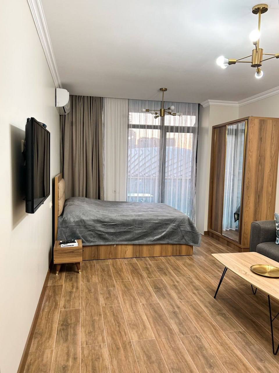 Studio apartment at Bagrationi Residence with a view of Heroes' Alley — Photo 2