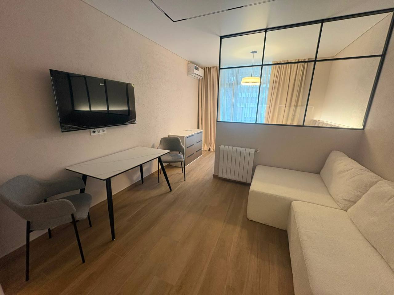 Fertiggestelltes Studio in der Bagrationi Residence in Batumi — Foto 4